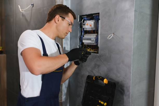 Best Local Electrician Companies  in Chowchilla, CA